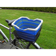 Der-fahrradkorb-im-montierten-zustand-bietet-ausreichend-platz-fuer-einkaufskoerbe-oder-auch-schultaschen