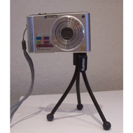 Hama-mini-stativ-mit-kamera