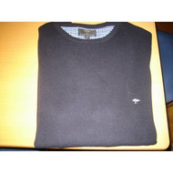 Der-pulli-am-tisch