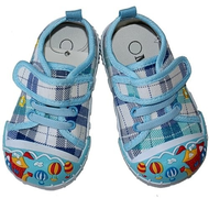 Kinderschuhe-jungen-klettverschluss
