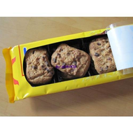 Blick-in-die-geoeffnete-packung