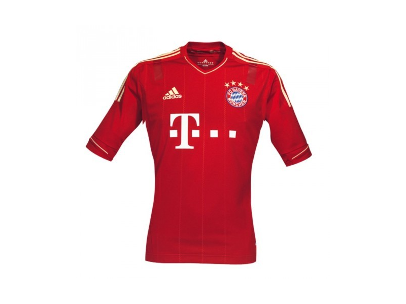 adidas FC Bayern München Trikot Home 11/12 Testbericht bei yopi.de