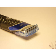 Der-trimmer-mit-kammaufsatz