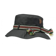 Fjaellraeven-greenland-hat