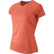 Nike-embossed-ss-top