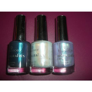 Essence Meet me @ Holographics Nail Polish Testberichte bei yopi.de
