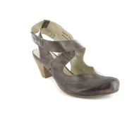 Pumps-braun-uebergroesse