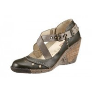 Country-jack-pumps
