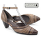 Comma-pumps-leder