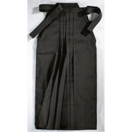 Kwon-hakama-clubline