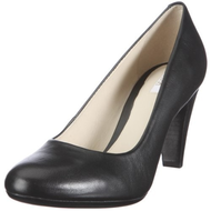 Marian-pumps