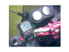 Montageposition-des-steuermoduls-an-einer-kawasaki-er-6f-am-lenker