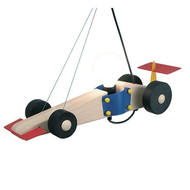 Niermann-pendelleuchte-rennauto