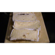 Geramont-winter-genuss-a-la-elsaesser-flammkuchen-zwei-scheiben-toast-mit-kaese-guten-appetit