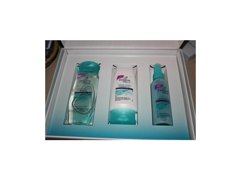 Pantene Pro-V Aqua Light 2-Phasen Pflegespray Testberichte bei yopi.de