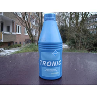 Aral-tronic-sae-15w-40-die-flasche-auf-dem-dach-meines-autos