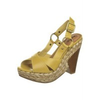 High-heels-gelb