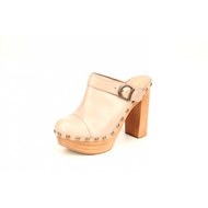 Buffalo-clogs