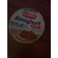 Ehrmann-almighurt-schoko-stichfest