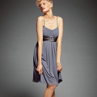 Traegerkleid