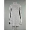 Damen-kleid-grau