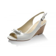 Evita-shoes-peeptoe-weiss
