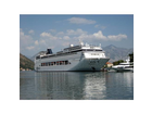 Kreuzfahrtschiff-msc-armonia-in-kotor