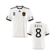 Adidas-dfb-mesut-oezil-trikot-home