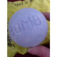 Lush-blackberry-bath-bomb
