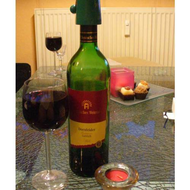 Schoener-roter-wein