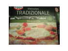 Die-pizza-im-karton