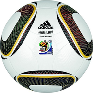 Adidas-fussball-wm-2010-jabulani-replique