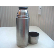 Kanne-mit-becher