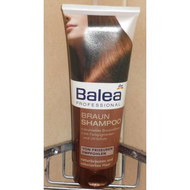 Balea-braun-shampoo-in-meiner-dusche