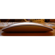 Seitliche-aufnahme-der-magic-mouse