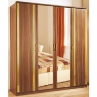 Rauch-kleiderschrank-nussbaum
