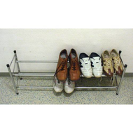 Ausgezogen-wuerden-noch-einmal-3-paar-schuhe-passen