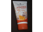 Essence-12h-hand-protection-balm-winter-creation-dark-chocolate-orange