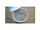 Der-offene-becher-mit-dem-schaeumenden-kaffee