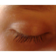 Getuschtes-auge-geschlossen
