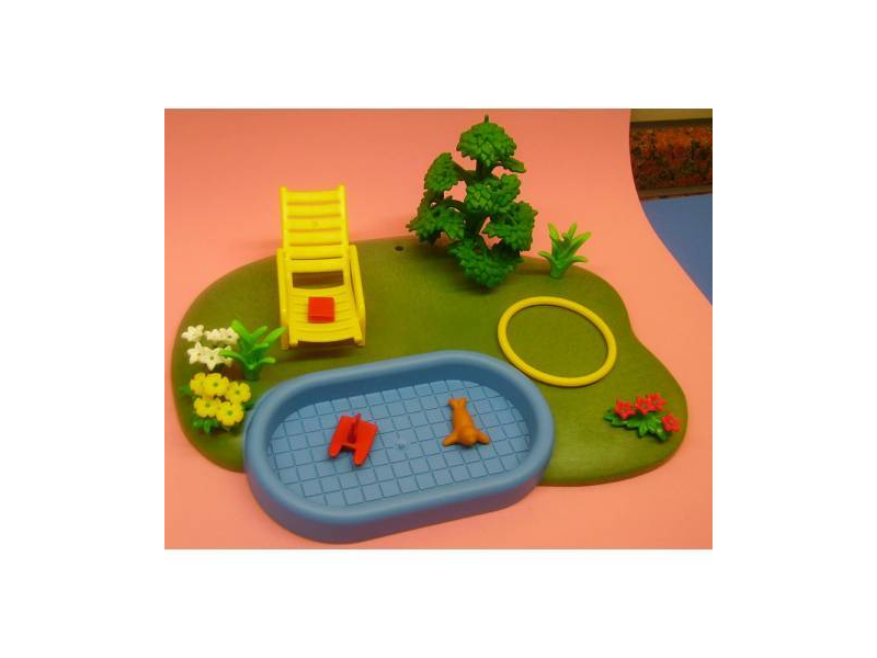 Playmobil 4140 - Set Piscinetta Per Bambini | Gioco Educativo Con Prato E Accessori | Piccola Taglia