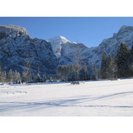 Almsee-im-tiefsten-winter-eine-unglaubliche-kulisse