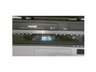 Beim-kopieren-von-vhs-auf-dvd-man-beachte-das-rote-db-fuer-dubbing-auf-dem-display