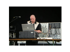 Modcom-beim-liveauftritt-viele-kennen-ihn-unter-dem-saenger-vnv-nation