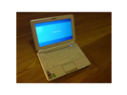 Das-asus-eeepc-1000-von-schraeg-oben