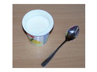 Und-so-lacht-der-joghurt-einem-frisch-geoeffnet-entgegen