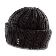Wintermuetze-schwarz-damen
