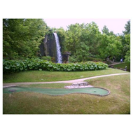 Ein-blick-auf-eine-minigolfbahn