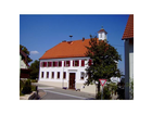 Das-rathaus-von-grafenberg-in-der-ortsmitte