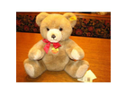 Der-teddy-sitz-recht-stabil